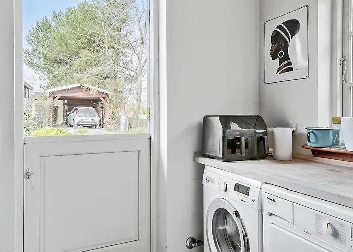 Awesome In With Kitchen *